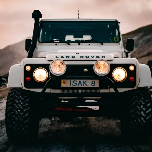 thumb for Land Rover Defender Profile Pic