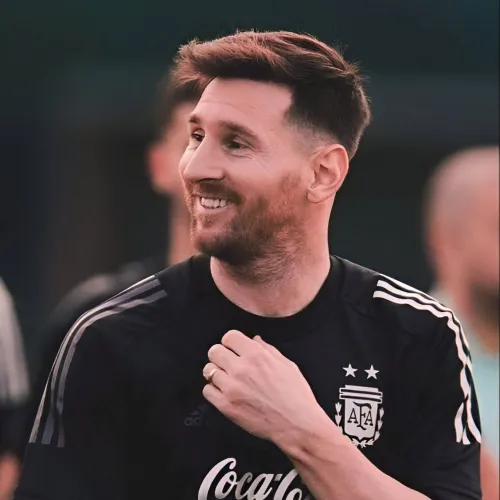 thumb for Cute Lionel Messi Dp