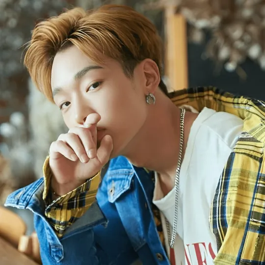 thumb for Ikon Bobby Pfp