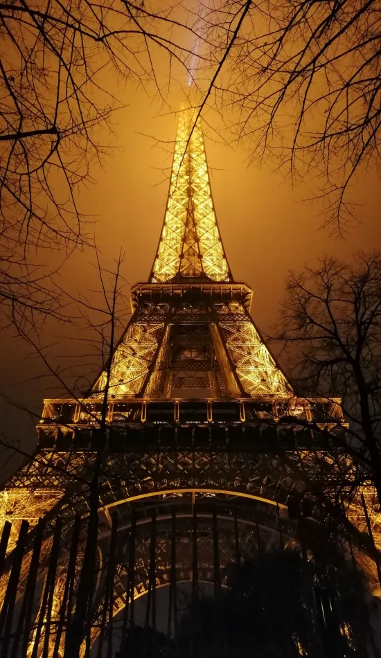 thumb for Glowing Eiffel Tower Wallpaper