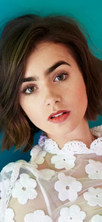 lily collins actress wallpaper