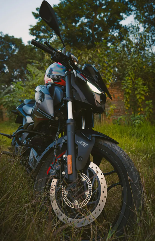 thumb for Bajaj Dominar 400 Wallpaper