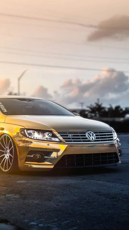 thumb for Volkswagen Passat Golden Wallpaper