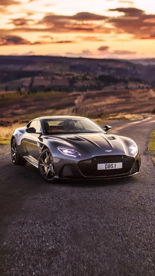 4k aston martin dbs wallpaper