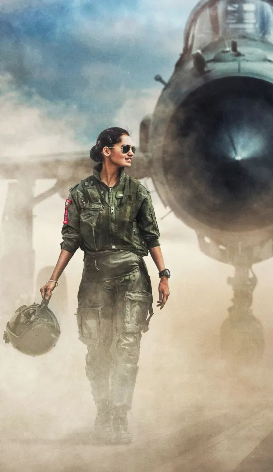 indian woman army wallpaper