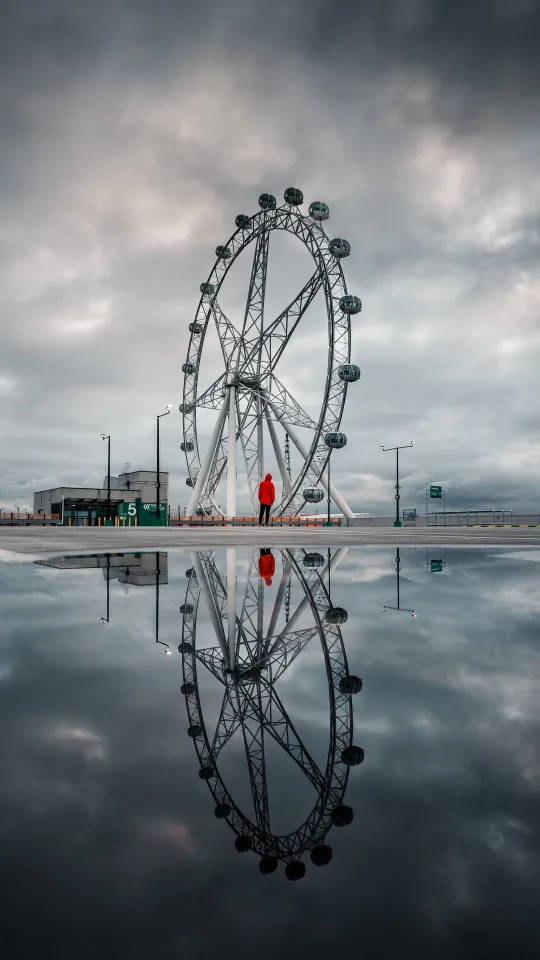 thumb for Ferris Wheel Man Alone Reflection Wallpaper