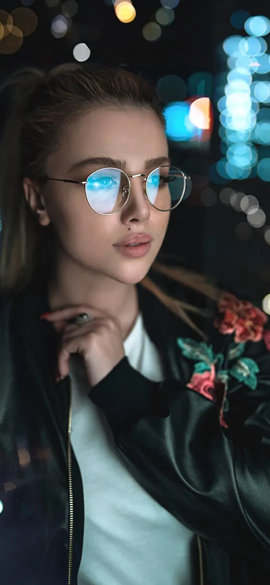 thumb for Beautiful Girl Sunglasses Wallpaper
