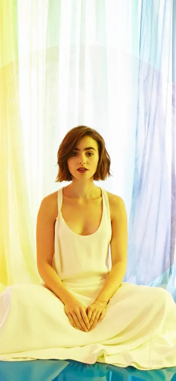 thumb for Lily Collins Phone Wallpaper