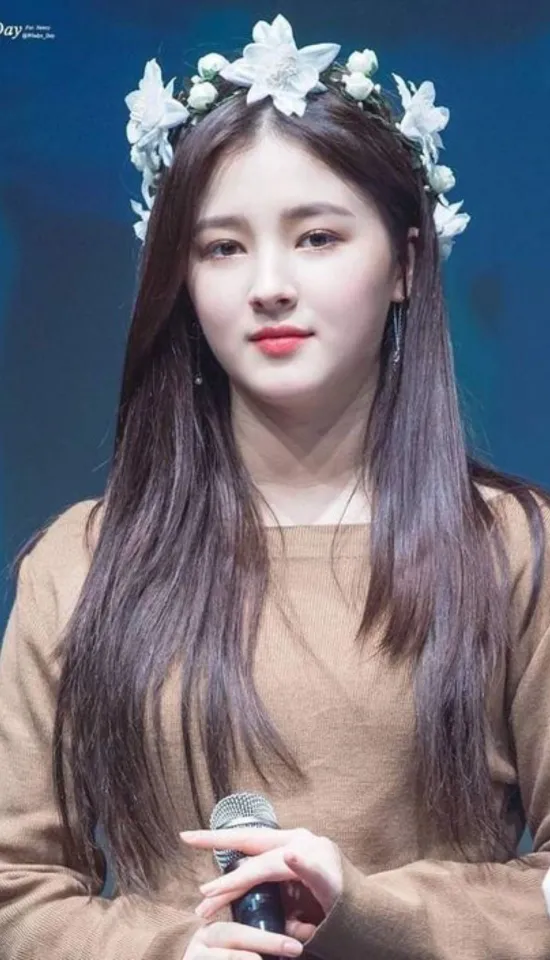 thumb for Nancy Momoland Cool Wallpaper